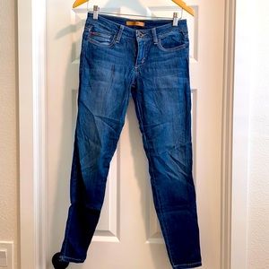 Joe’s Jeans Size 27 Cropped